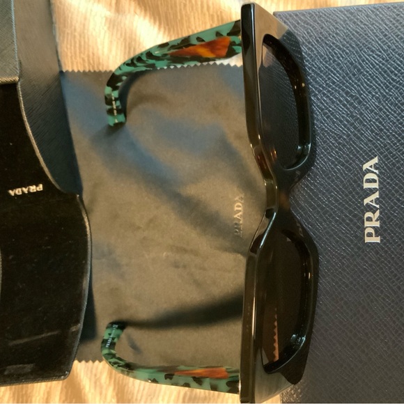 Prada Sunglasses - Picture 4 of 5